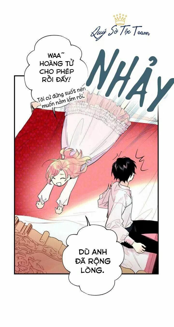 Tồn Tại Với Tư Cách Là Vợ Của Nam Chính: Chapter 1