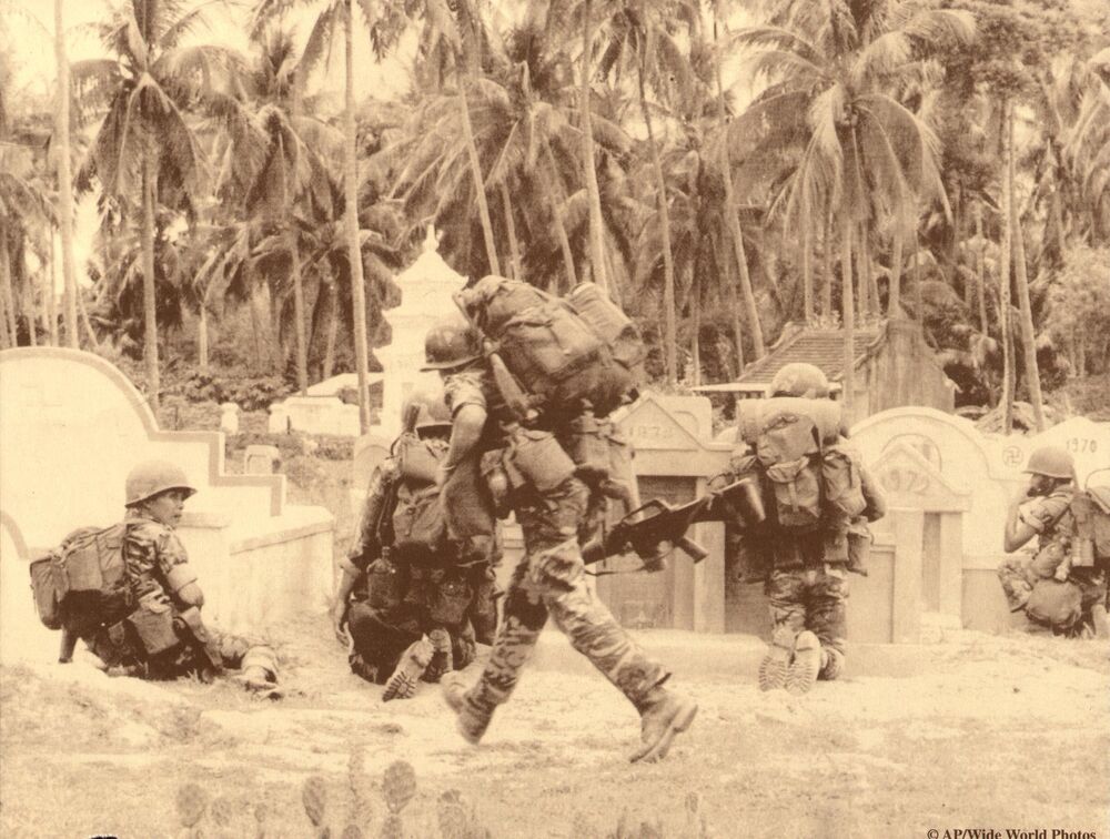 Ngày Cuối Ở Việt Nam: Chapter 1